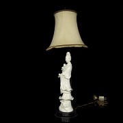 Lamp with porcelain figure 