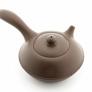 Chinese clay teapot, Yixing.