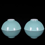 Pair of turquoise-glazed porcelain bowls, Qing dynasty