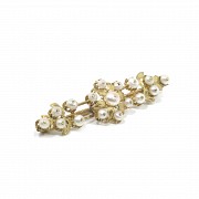 Broche de oro amarillo 18 k y perlas