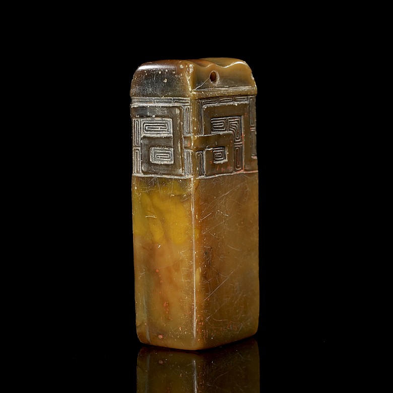 Stone seal ‘Poem and dragon’, 20th century