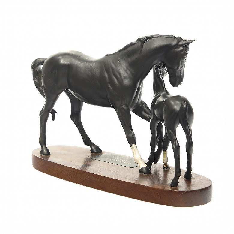 Cuatro caballos England Beswick Porcelain y Royal Doulton England