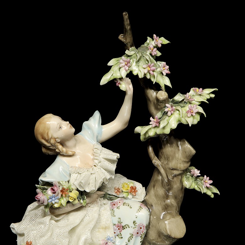 Italian porcelain ‘Romantic Figures’, 20th century