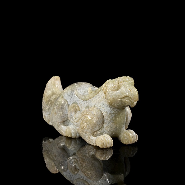 Carved jade figurine ‘Bird’, Han style