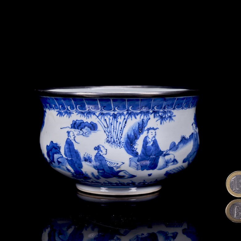 Porcelain-enamelled censer ‘Scene’, Qing dynasty