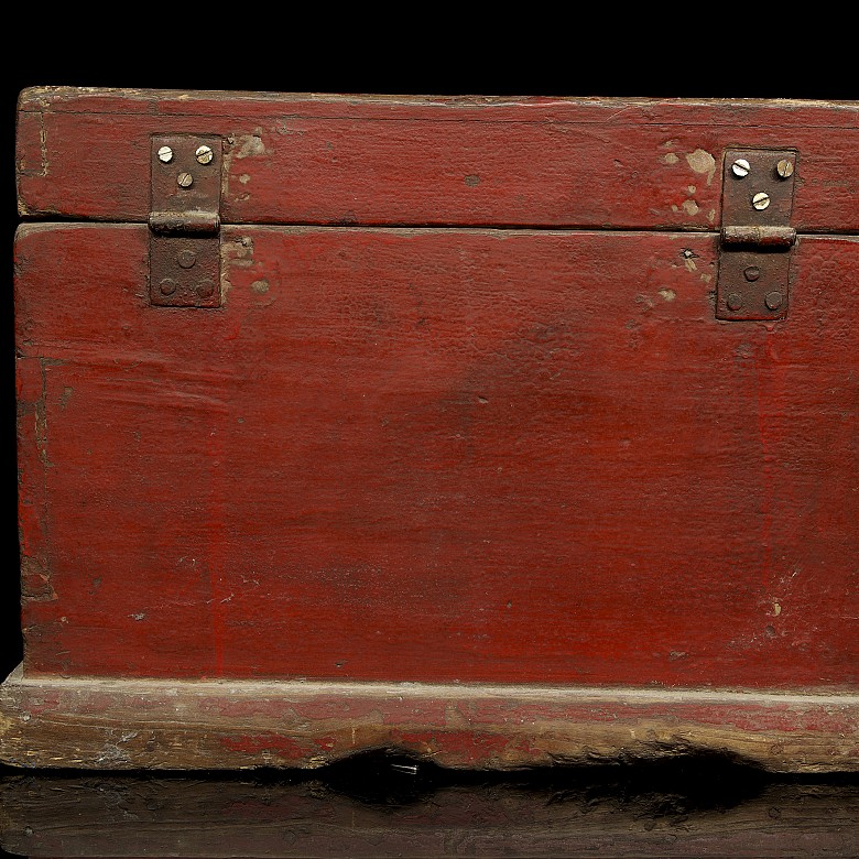 Tibetan polychrome wooden box, 19th-20th century