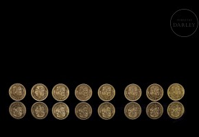 Eight Mexican gold coins ‘Dos pesos y medio’, 1945