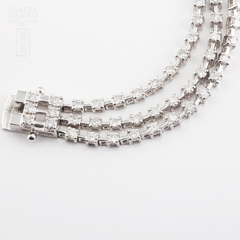 Riviera bracelet in 18k white gold and diamonds