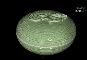 Circular glazed ceramic box, 20th century