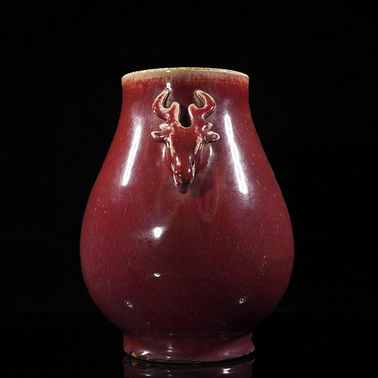 Hu ‘Deer’ red-glazed vase, Qing dynasty