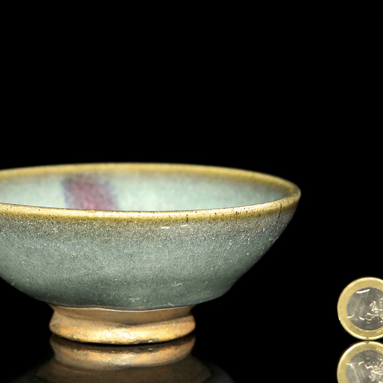 Glazed ceramic bowl, Junyao style.