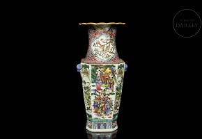 Cantonese vase famille rose “Scenes”, 20th century