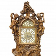 Italian standing clock with cherubim, 20th century