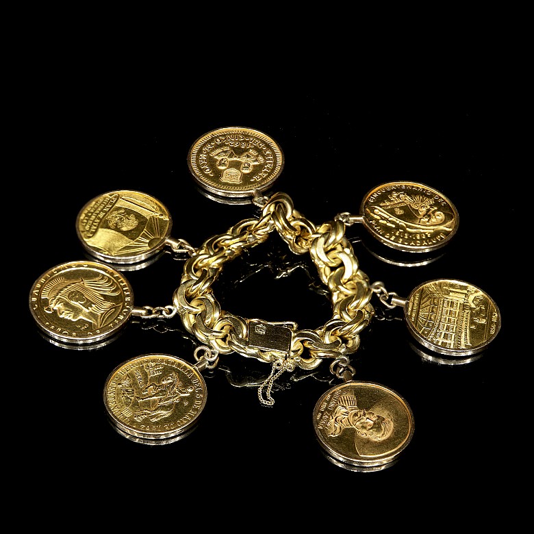 Gold bracelet with seven coins