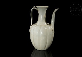 Glazed ware ‘Gourd’ lobed jug, Song dynasty