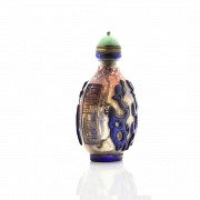 Chinese peking glass snuff bottle, Qing dynasty (1644-1912)