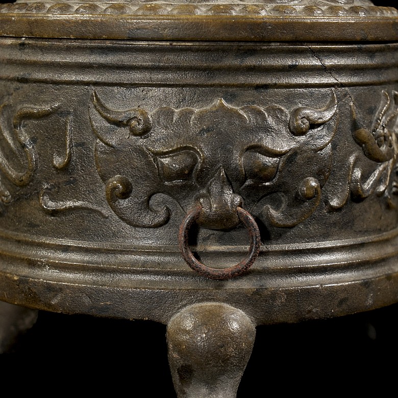 Carved stone censer ‘Dragons’, Han style