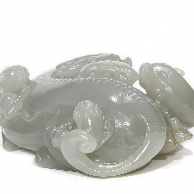 Carved jade figurine, Qing dynasty.