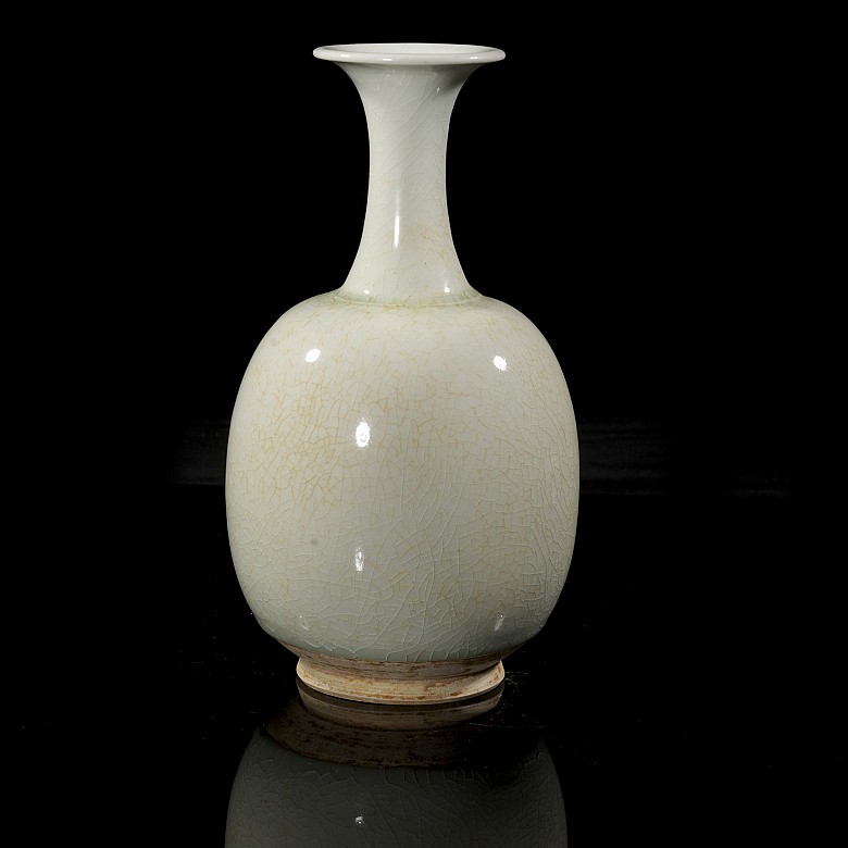 Glazed porcelain vase, Qing dynasty