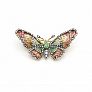 18k yellow gold butterfly clasp.