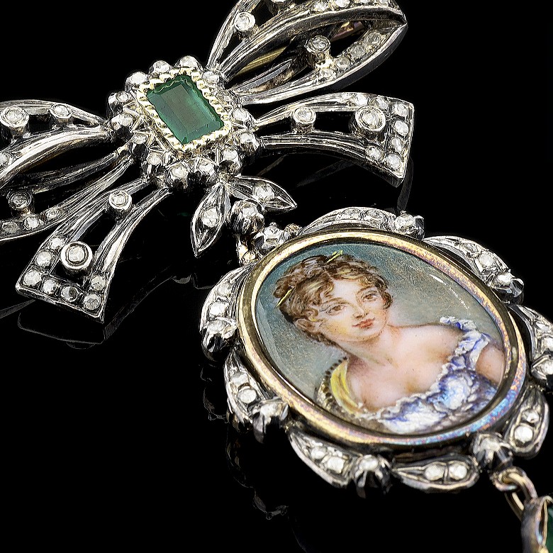 Elizabethan style, diamond and emerald pendant brooch