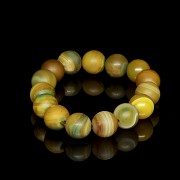 Fifteen-bead agate bracelet, Qing dynasty