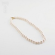 Pearl 9-10mm with 18k yellow gold clasp. - 3