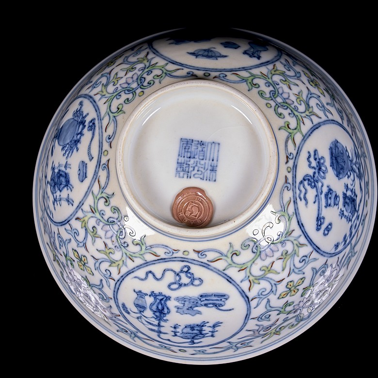 Porcelain doucai bowl with “Bogu Hua” scene, Qing dynasty