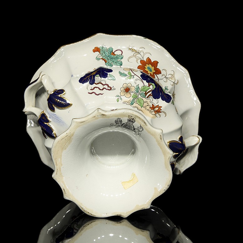 Ironstone ‘Porcelain fruit bowl’, 19th century