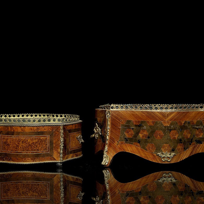 Two wooden flowerpots, Napoleon III, late 19th century