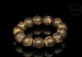 Bracelet of thirteen agar wood beads