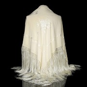 Embroidered manila shawl, 20th century