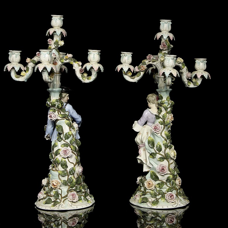 Alfred Voigt, Sitzendorf (1887-1900), Pareja de candelabros, s.XIX