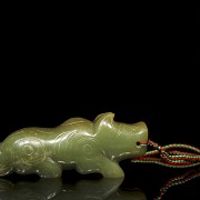 Carved jade figure ‘Tiger’, Western Zhou dynasty