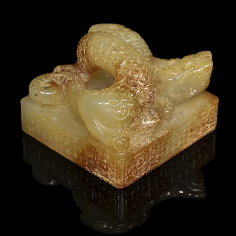 Carved jade seal ‘Dragon’, Han dynasty