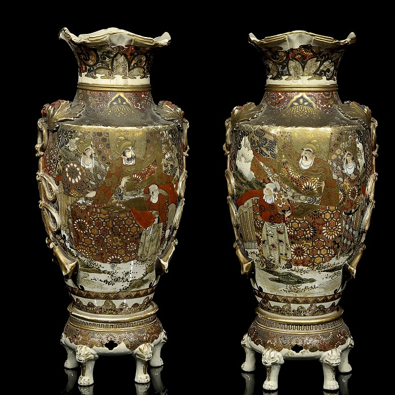 Pair of Satsuma vases, Japan, early 20th century