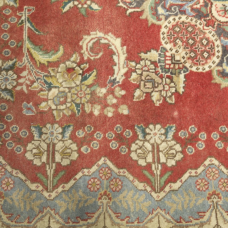 Alfombra de estilo oriental, s.XX - 2