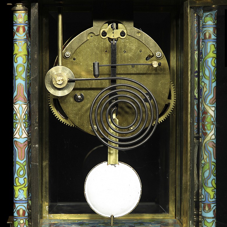 Table clock in brass and cloisonné enamel, 20th century