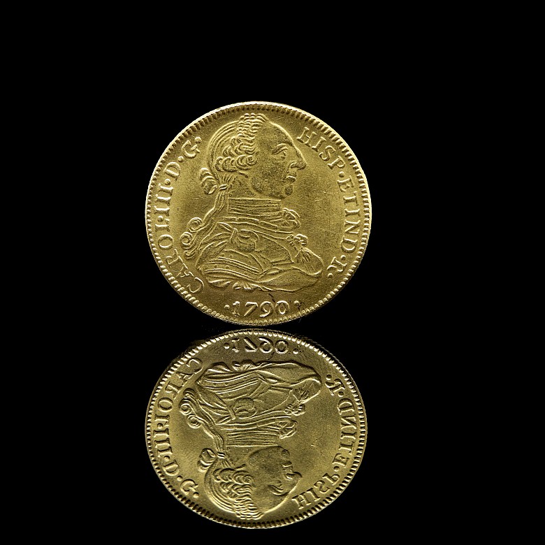 Moneda de oro 