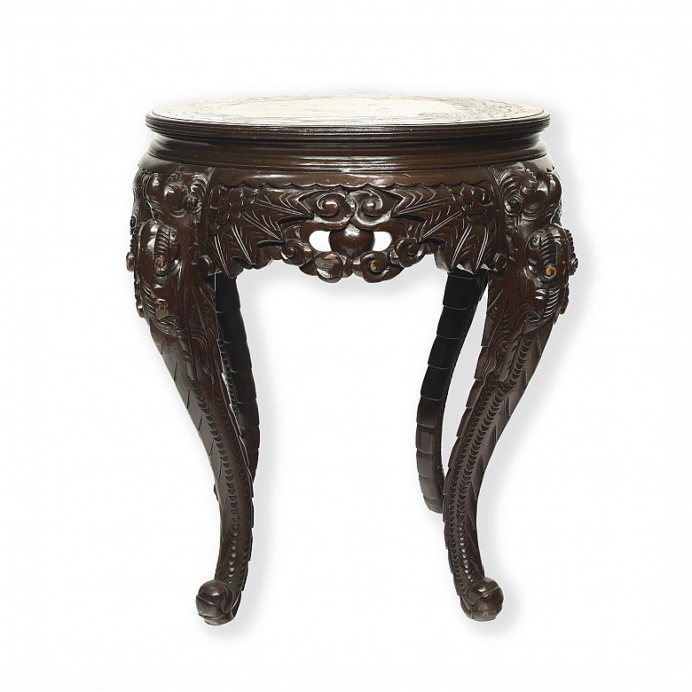 Chinese wooden coffee table, 20th century