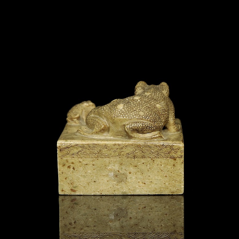 Stone seal “Two Toads”, Qing dynasty