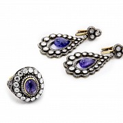 Ring and earring set in 18k gold with tanzanite and diamonds.