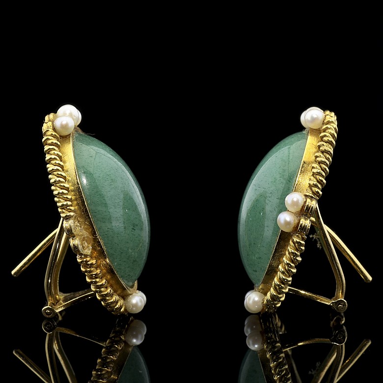 Pendientes de oro amarillo 18 kt, piedras y perlas, s.XX