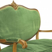 Seating furniture group upholstered in green velvet, 20th Century