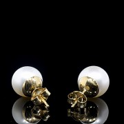 Pendientes de oro amarillo con perla australiana