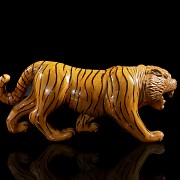 Glazed ceramic ‘Tiger’ figure, Qing dynasty