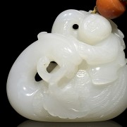 White jade pendant 