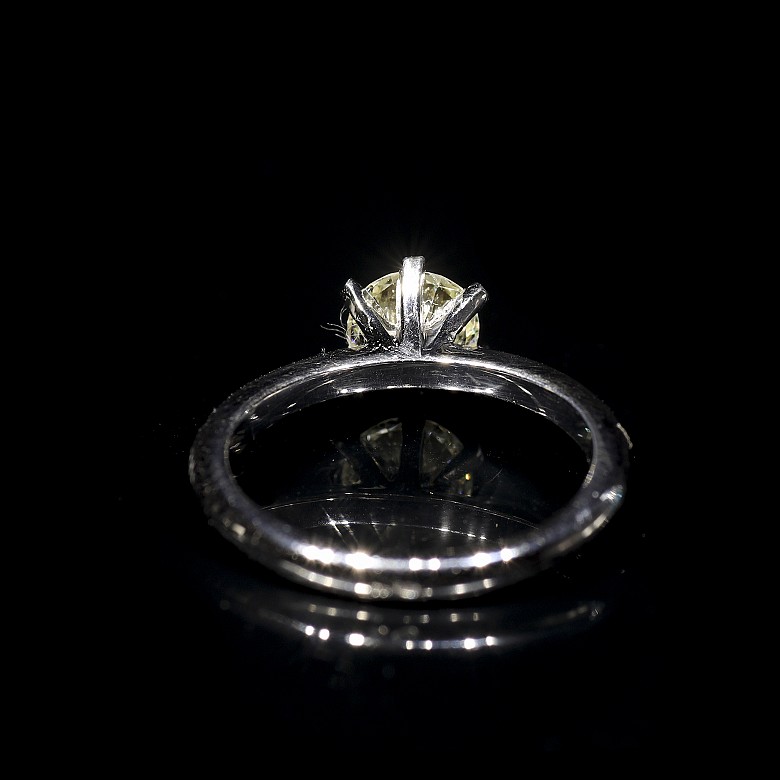 Solitaire white gold with brilliant 1 cts