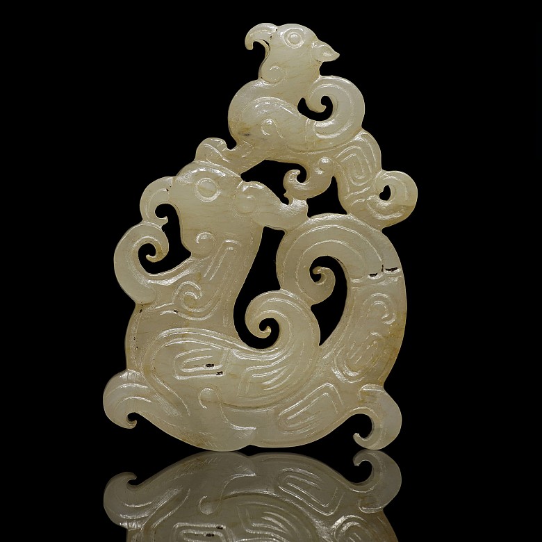 Pendant of white jade, Eastern Han dynasty