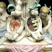 Candelabro de porcelana alemana, S.XX